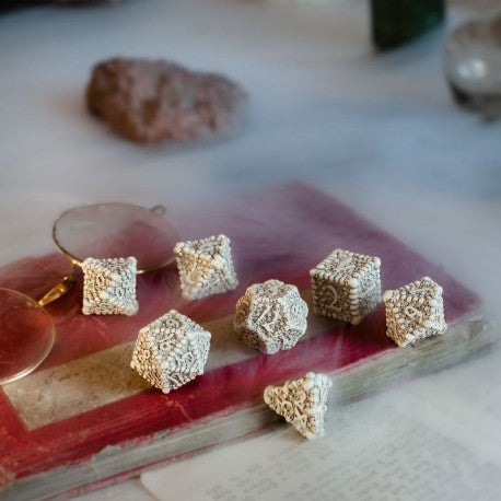 Q-Workshop: Dice Macabre Set (7 Dice)