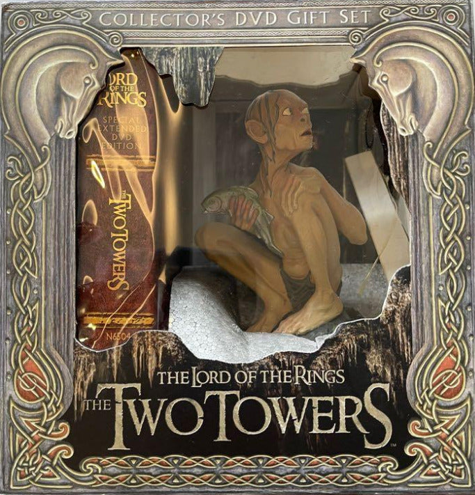 [COLLECTOR'S FIND!] The Lord Of The Rings "The Two Towers Collector's DVD Gift Set" with Gollum/ Smeagol figure